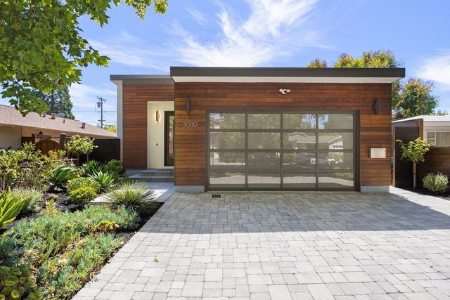 3080 South Court, Palo Alto, CA 94306