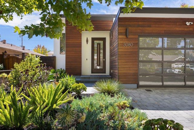 3080 South Court, Palo Alto, CA 94306