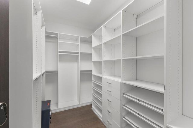 3080 South Court, Palo Alto, CA 94306