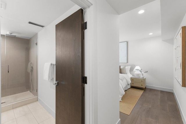 3080 South Court, Palo Alto, CA 94306