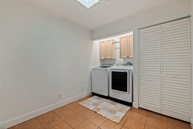 12592 N CAPRI CIRCLE 6, Treasure Island, FL 33706