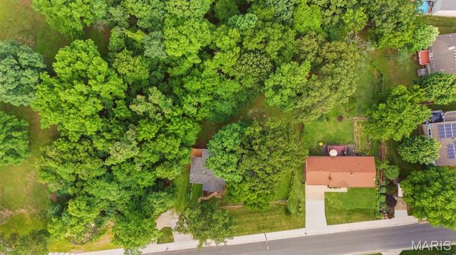 1965 Lonedell Road, Arnold, MO 63010