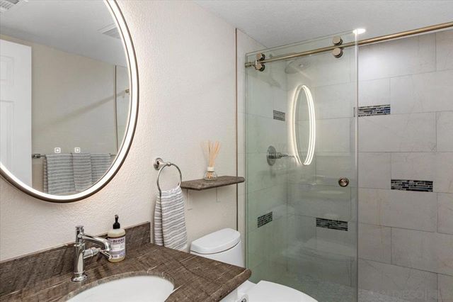 962 Chardonney Way, Escondido, CA 92029