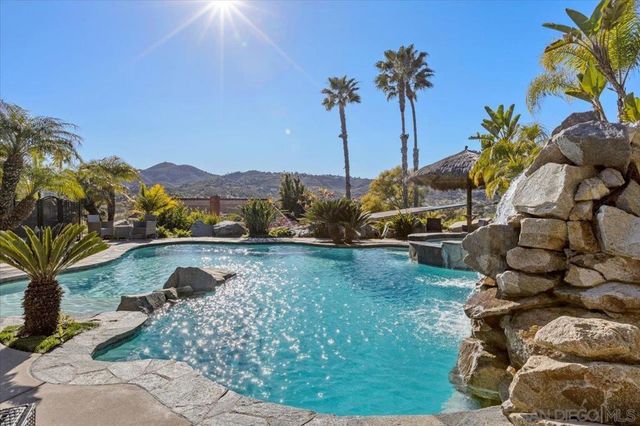 962 Chardonney Way, Escondido, CA 92029