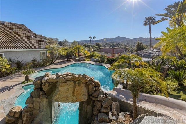 962 Chardonney Way, Escondido, CA 92029
