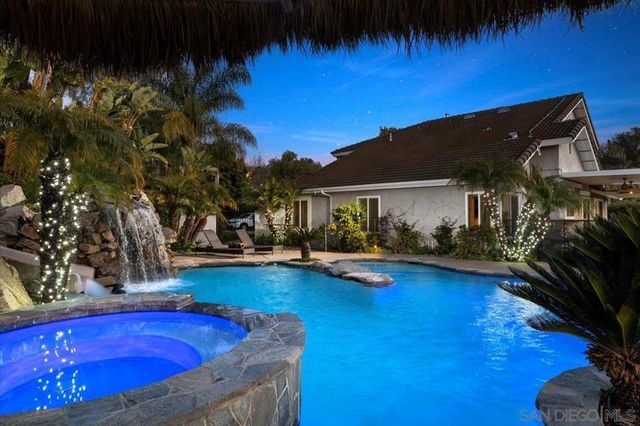 962 Chardonney Way, Escondido, CA 92029
