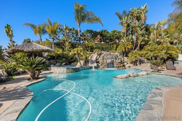 962 Chardonney Way, Escondido, CA 92029