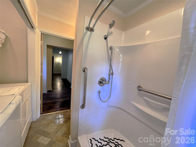 209 S Roxford Road, Kings Mountain, NC 28086