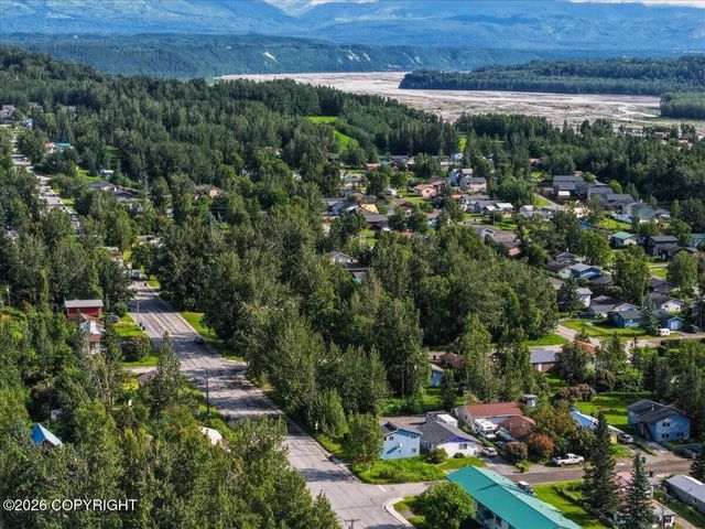 229 N Alaska Street, Palmer, AK 99645