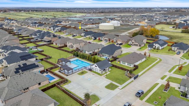 534 Tuscany Drive, Forney, TX 75126