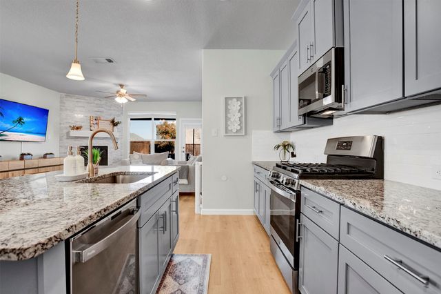 534 Tuscany Drive, Forney, TX 75126