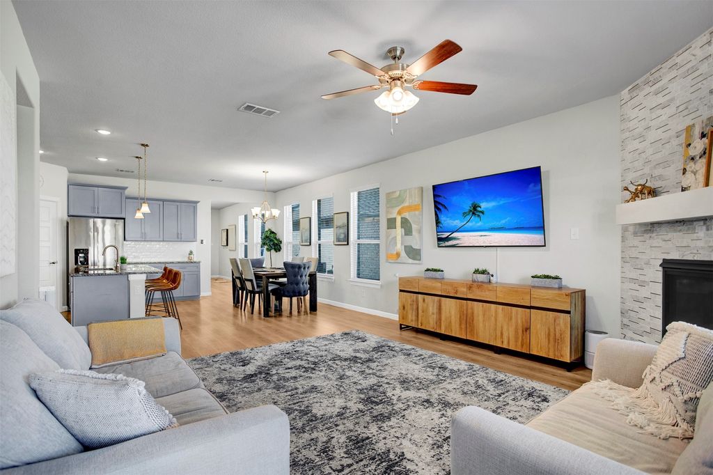 534 Tuscany Drive, Forney, TX 75126