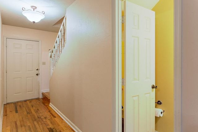 1561 Jacks Dr Apt B, Tallahassee, FL 32301