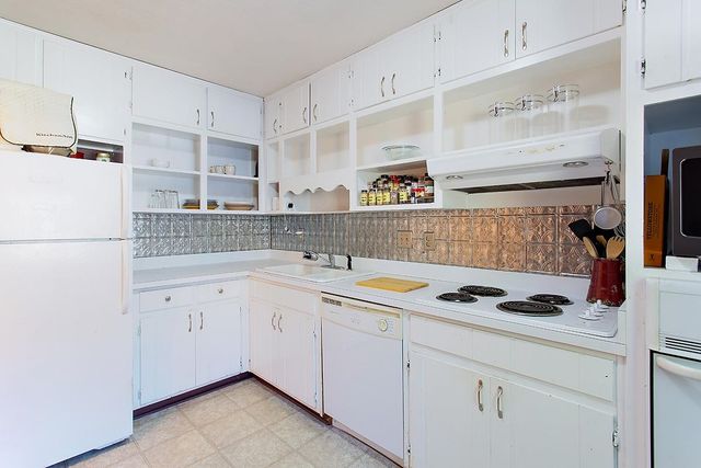 1561 Jacks Dr Apt B, Tallahassee, FL 32301