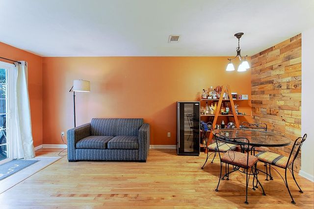 1561 Jacks Dr Apt B, Tallahassee, FL 32301