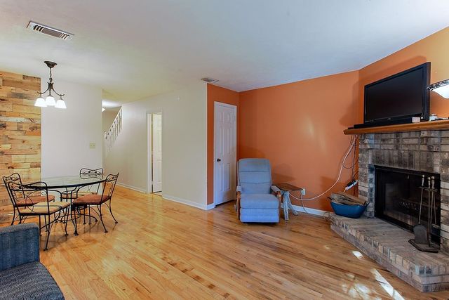 1561 Jacks Dr Apt B, Tallahassee, FL 32301