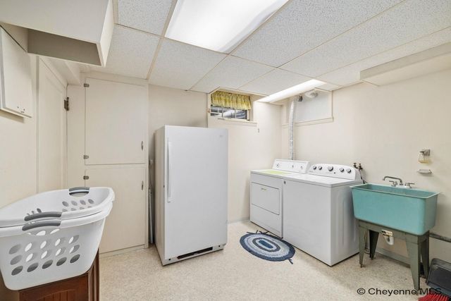 3515 DILLON AVE, Cheyenne, WY 82001