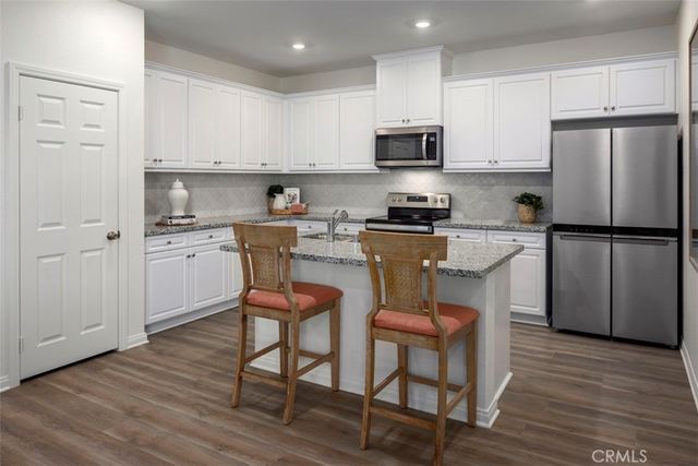 4590 Avellino Place, Lake Elsinore, CA 92530