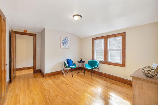 3130 N 44th STREET, Milwaukee, WI 53216