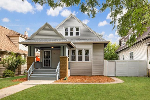 3130 N 44th STREET, Milwaukee, WI 53216