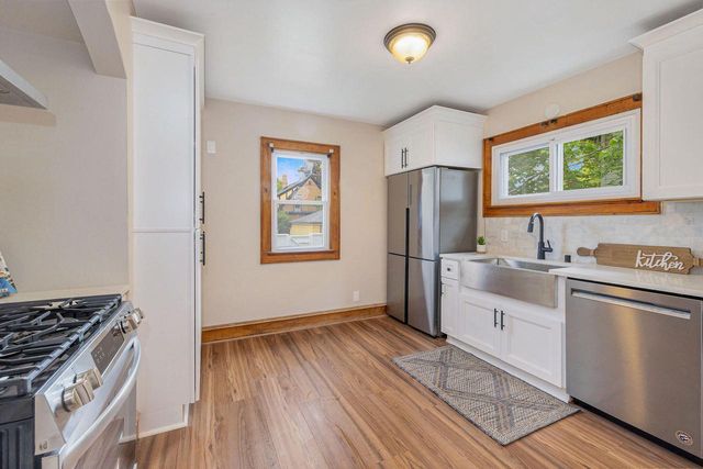 3130 N 44th STREET, Milwaukee, WI 53216