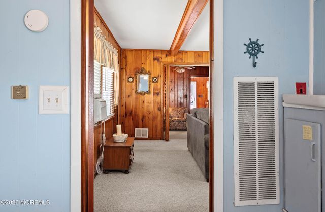 16 22nd Avenue, Seaside Park, NJ 08752