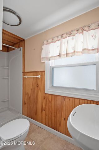 16 22nd Avenue, Seaside Park, NJ 08752