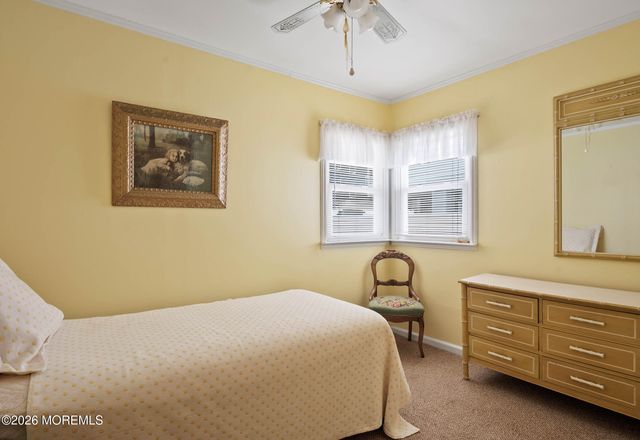 16 22nd Avenue, Seaside Park, NJ 08752