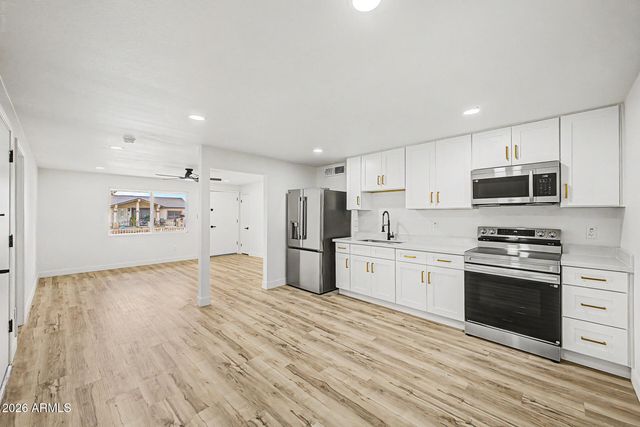 7407 W MONTE VISTA Road, Phoenix, AZ 85035