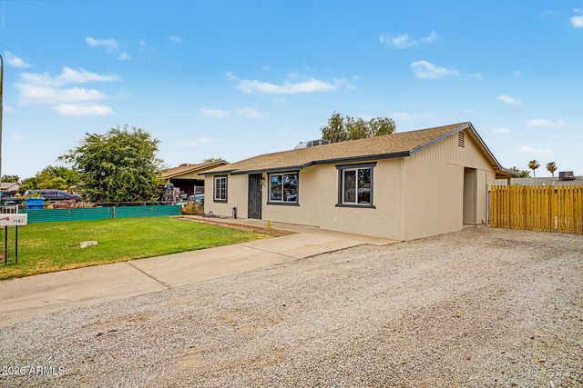 7407 W MONTE VISTA Road, Phoenix, AZ 85035
