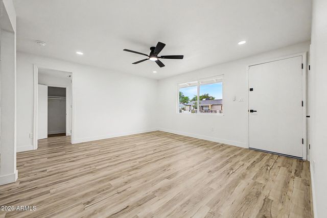7407 W MONTE VISTA Road, Phoenix, AZ 85035