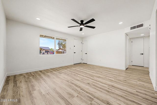 7407 W MONTE VISTA Road, Phoenix, AZ 85035