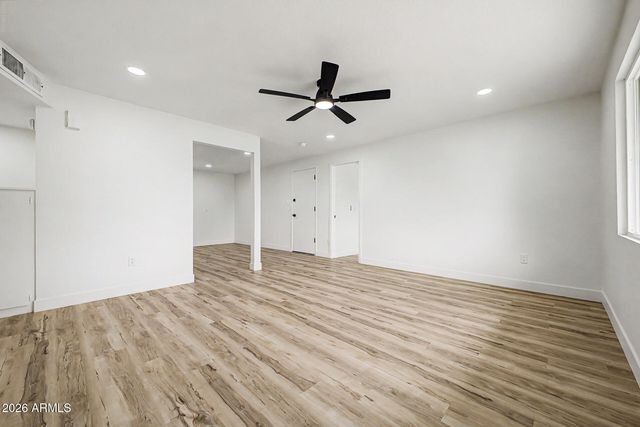 7407 W MONTE VISTA Road, Phoenix, AZ 85035