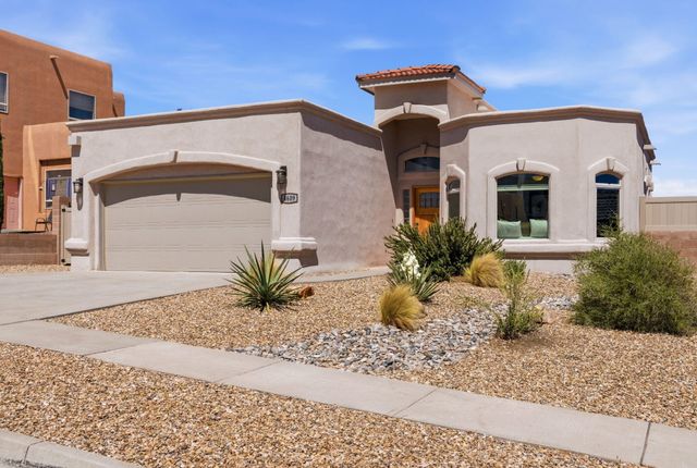 4609 Albany Court NW, Albuquerque, NM 87114