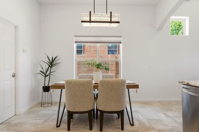 4609 Albany Court NW, Albuquerque, NM 87114