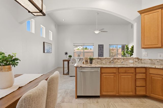 4609 Albany Court NW, Albuquerque, NM 87114