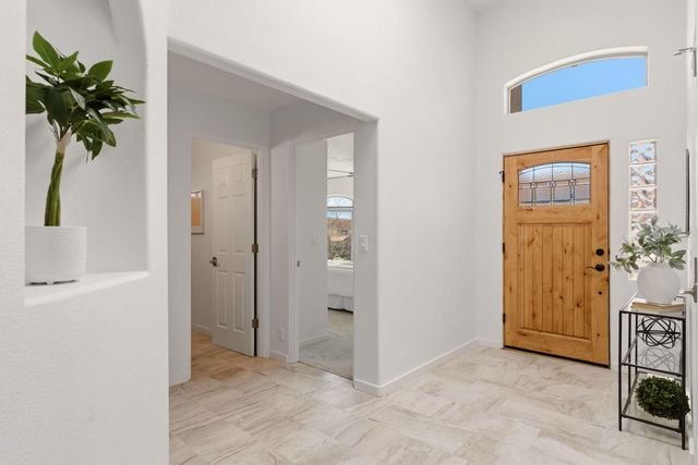 4609 Albany Court NW, Albuquerque, NM 87114