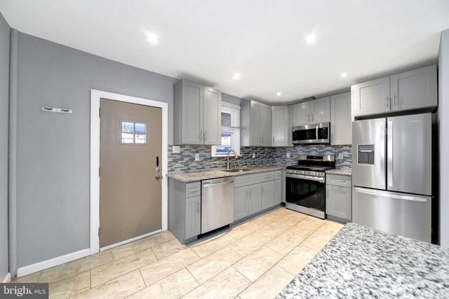 359 LAKEVIEW AVE, Drexel Hill, PA 19026