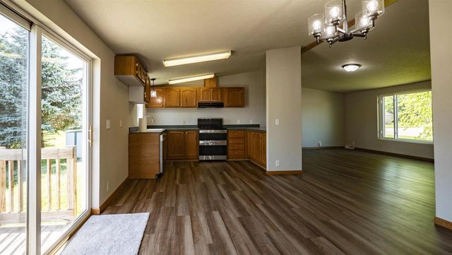 500 PHEASANT DRIVE, New London, WI 54961