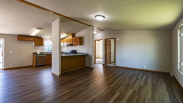 500 PHEASANT DRIVE, New London, WI 54961