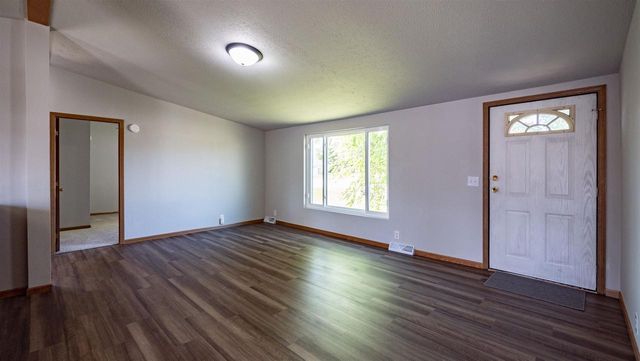 500 PHEASANT DRIVE, New London, WI 54961