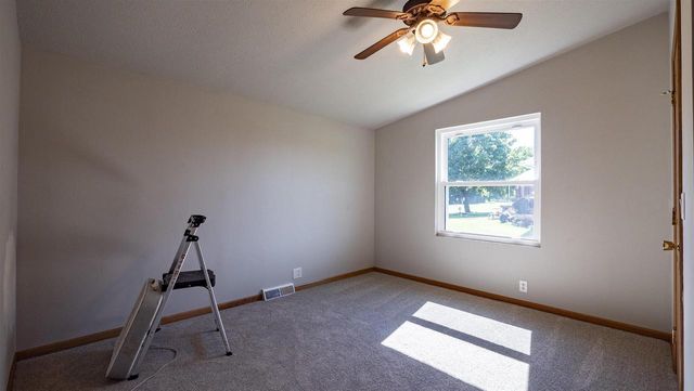 500 PHEASANT DRIVE, New London, WI 54961
