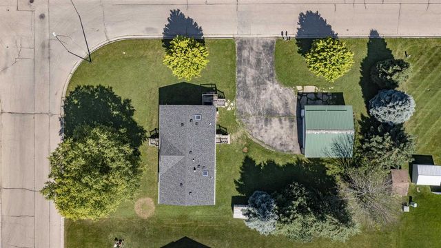 500 PHEASANT DRIVE, New London, WI 54961