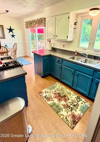 4634 Thornton Highway, Charlotte, MI 48813