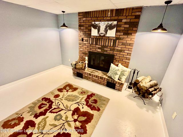 4634 Thornton Highway, Charlotte, MI 48813