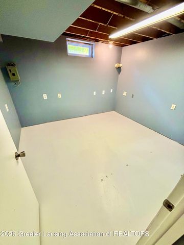 4634 Thornton Highway, Charlotte, MI 48813