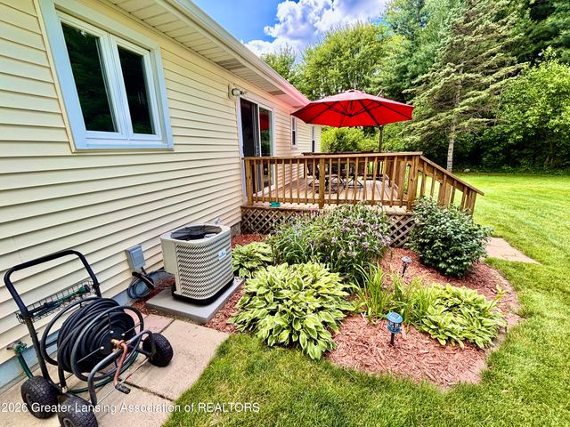 4634 Thornton Highway, Charlotte, MI 48813