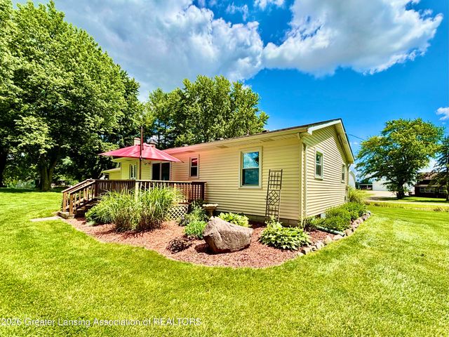 4634 Thornton Highway, Charlotte, MI 48813