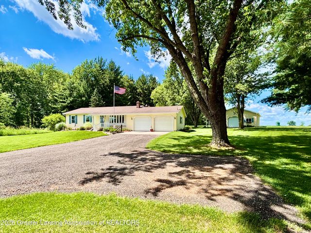 4634 Thornton Highway, Charlotte, MI 48813