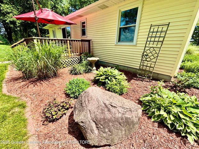 4634 Thornton Highway, Charlotte, MI 48813